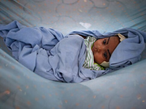 Six-day-old baby becomes youngest infant to get a heart transplant in US