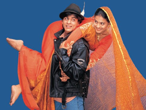 DDLJ is officially vintage: SRK plans celebrations as the film completes 1,000 weeks DDLJ is officially vintage: SRK plans celebrations as the film completes 1,000 weeks