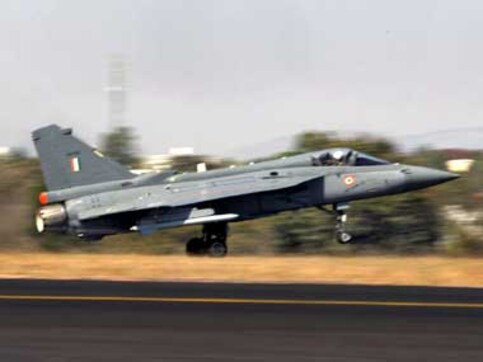 IAF to induct women pilots to fly fighter jets soon: Here's why this plan is historic IAF to induct women pilots to fly fighter jets soon: Here's why this plan is historic