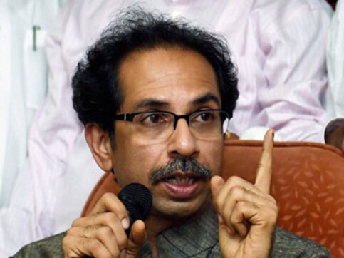 Balasaheb's will: Bombay HC asks Thackeray brothers to settle dispute amicably Balasaheb's will: Bombay HC asks Thackeray brothers to settle dispute amicably