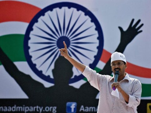 AAP raises more than Rs 50 lakh at fundraising event organised by traders' wing AAP raises more than Rs 50 lakh at fundraising event organised by traders' wing