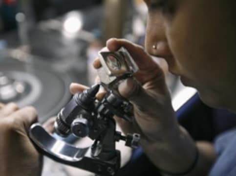 Dragon's challenge: China is stealing India's thunder in polished diamond trade Dragon's challenge: China is stealing India's thunder in polished diamond trade