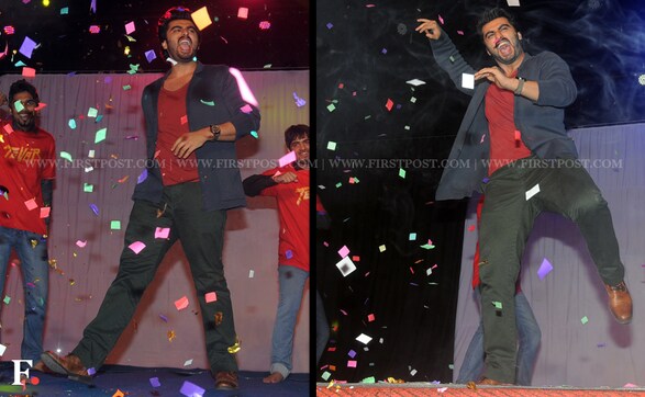 Sonakshi and Arjun Kapoor promote Tevar at IIT Bombay festival Sonakshi and Arjun Kapoor promote Tevar at IIT Bombay festival