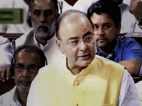 Govt mulling 'very strict discipline' on media during anti-terror ops: Jaitley Govt mulling 'very strict discipline' on media during anti-terror ops: Jaitley