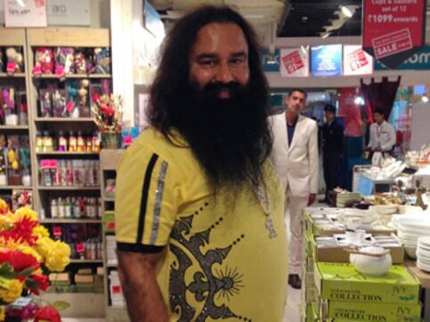 Row over MSG film: SAD, INLD and Sikh outfits protest in Chandigarh and Delhi against Dera head Row over MSG film: SAD, INLD and Sikh outfits protest in Chandigarh and Delhi against Dera head
