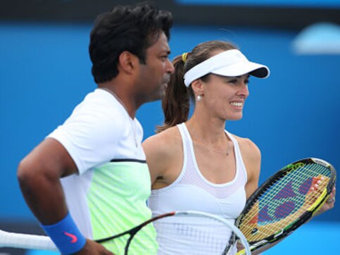 US Open: Paes-Hingis, Bopanna-Mergea advance; Bryan brothers crash out US Open: Paes-Hingis, Bopanna-Mergea advance; Bryan brothers crash out