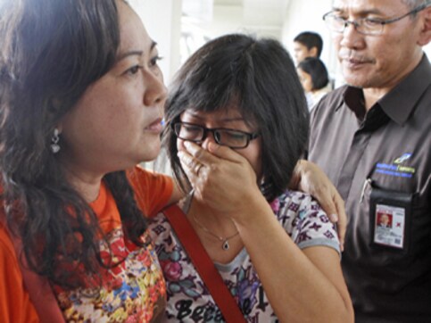 Ping-like sounds heard in Java Sea where QZ8501 crashed, but unclear if alerts were from AirAsia jet Ping-like sounds heard in Java Sea where QZ8501 crashed, but unclear if alerts were from AirAsia jet