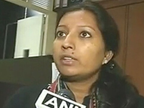 Greenpeace activist stopped at Delhi airport: Modi could have handled the issue better Greenpeace activist stopped at Delhi airport: Modi could have handled the issue better