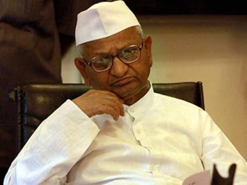 Anna Hazare asks PM Narendra Modi to select venue in Delhi for his agitation over Jan Lokpal and farmers' issues Anna Hazare asks PM Narendra Modi to select venue in Delhi for his agitation over Jan Lokpal and farmers' issues