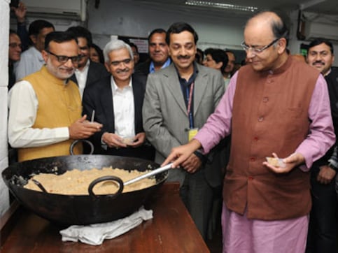 Budget 2015 has 10 challenges; Jaitley cannot afford to screw up this time Budget 2015 has 10 challenges; Jaitley cannot afford to screw up this time