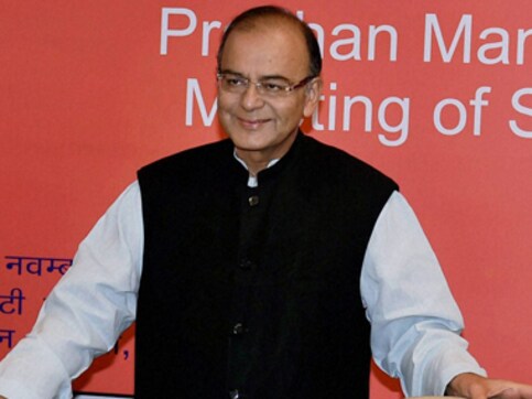 Govt making all efforts to stick to fiscal deficit target, says FM Jaitley Govt making all efforts to stick to fiscal deficit target, says FM Jaitley