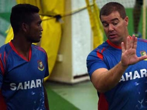 Bangladesh sends pace bowler Al-Amin Hossain home for breaking team curfew Bangladesh sends pace bowler Al-Amin Hossain home for breaking team curfew