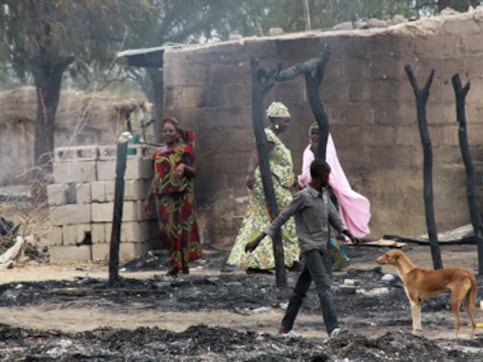 Nigeria: 200 dead as regional forces battle Boko Haram and Islamist militants Nigeria: 200 dead as regional forces battle Boko Haram and Islamist militants