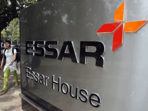 Gadkari on a yacht, mobile phones for MPs: Express scoop reveals Essar's internal emails Gadkari on a yacht, mobile phones for MPs: Express scoop reveals Essar's internal emails