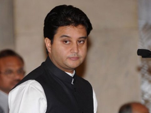 Congress leader Jyotiraditya Scindia writes to Health Minister on swine flu Congress leader Jyotiraditya Scindia writes to Health Minister on swine flu