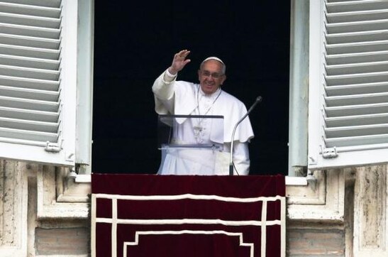 Pope says feels great pain over Pakistan church attacks Pope says feels great pain over Pakistan church attacks