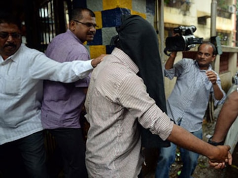 Don't parade the accused: HC promises ban on media exposure of suspects Don't parade the accused: HC promises ban on media exposure of suspects