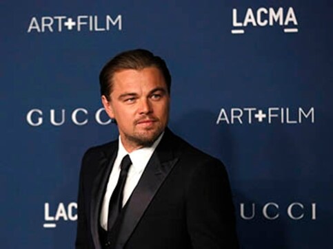 Keep calm people! Leonardo DiCaprio is not dating Rihanna Keep calm people! Leonardo DiCaprio is not dating Rihanna