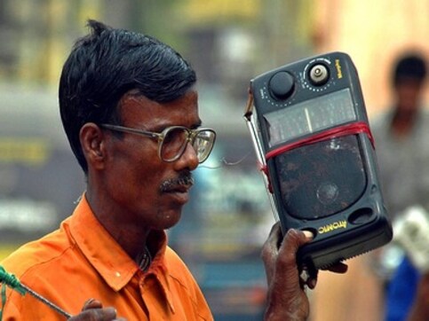 Govt to introduce online system for community radio licenses: Jaitley Govt to introduce online system for community radio licenses: Jaitley