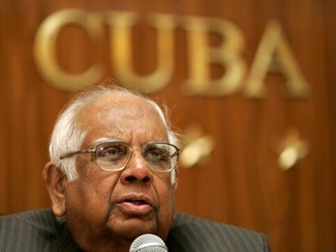 After 7 years, CPI(M) leaders want Somnath Chatterjee to return After 7 years, CPI(M) leaders want Somnath Chatterjee to return