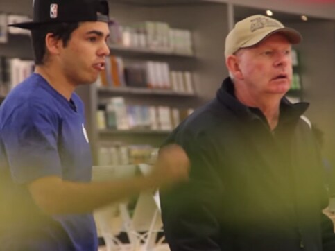 Viral video: 'Apple employees' turn away customers, tell them to buy Microsoft instead Viral video: 'Apple employees' turn away customers, tell them to buy Microsoft instead