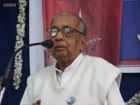 Kannada author Chidananda Murthy manhandled, arrested by Bengaluru Police Kannada author Chidananda Murthy manhandled, arrested by Bengaluru Police