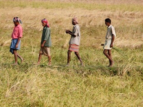 Only benificiaries of land acquisition are big companies: Here's why Only benificiaries of land acquisition are big companies: Here's why