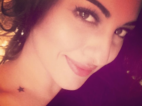 Sonakshi Sinha begins shooting Murugadoss's next Sonakshi Sinha begins shooting Murugadoss's next