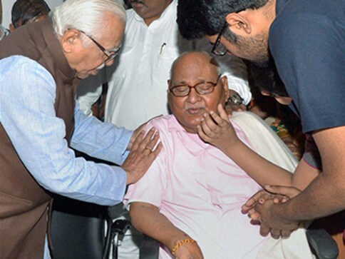 Madhya Pradesh Governor Ram Yadav's son Shailesh cremated