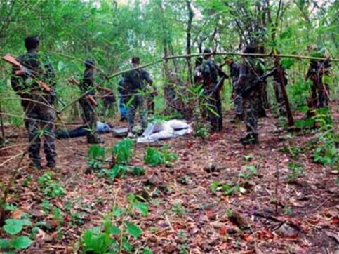 Andhra Pradesh: 20 red sandalwood smugglers shot dead in encounter in Chittoor Andhra Pradesh: 20 red sandalwood smugglers shot dead in encounter in Chittoor