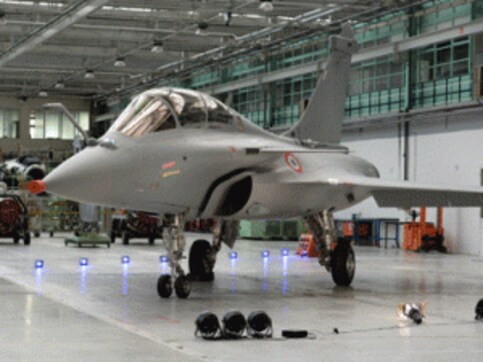 $20 billion Rafale deal hits dead end: Parrikar says LCA to replace MiG 21s $20 billion Rafale deal hits dead end: Parrikar says LCA to replace MiG 21s