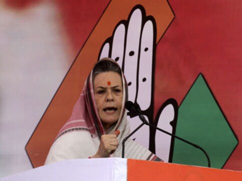 Sonia Gandhi writes to Nepal PM, expresses grief over loss of lives in earthquake Sonia Gandhi writes to Nepal PM, expresses grief over loss of lives in earthquake