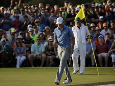 Jordan Spieth sets another Masters record, takes 4-shot lead into final round Jordan Spieth sets another Masters record, takes 4-shot lead into final round