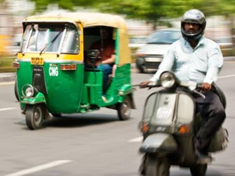 Delhi: Autorickshaws, taxi unions to go on strike on Thursday Delhi: Autorickshaws, taxi unions to go on strike on Thursday