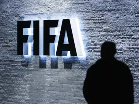 Zurich police arrest six top FIFA officials on corruption charges Zurich police arrest six top FIFA officials on corruption charges