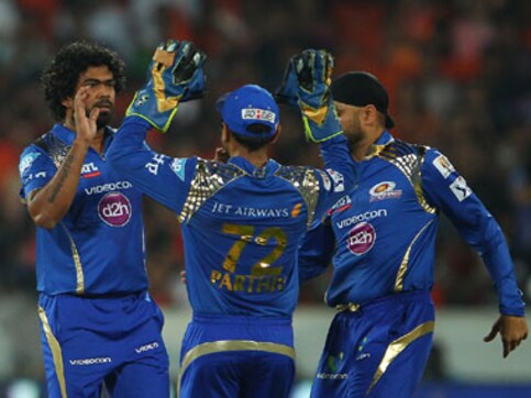 The worst bowling attack of IPL 8 finally clicks as Mumbai Indians make playoffs The worst bowling attack of IPL 8 finally clicks as Mumbai Indians make playoffs