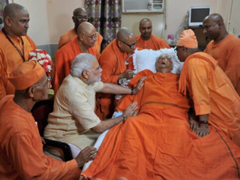 'Ghar ka ladka ghar aaya hai': An emotional Modi revisits his spiritual roots on Bengal tour 'Ghar ka ladka ghar aaya hai': An emotional Modi revisits his spiritual roots on Bengal tour