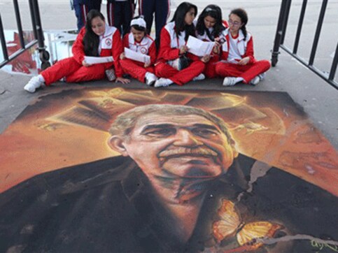 Colombian book fair authorities plead with thief to return first edition of Marquez classic Colombian book fair authorities plead with thief to return first edition of Marquez classic