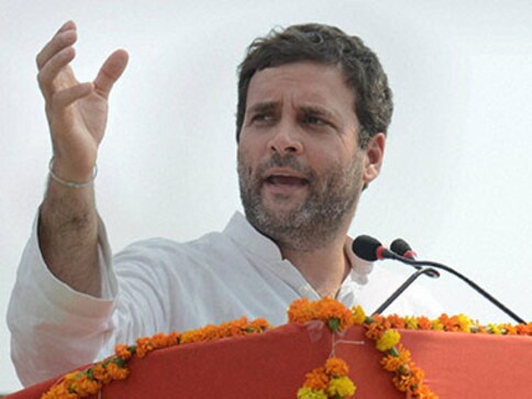 One year on, Modi govt yet to implement 'one rank one pension' scheme: Rahul Gandhi One year on, Modi govt yet to implement 'one rank one pension' scheme: Rahul Gandhi