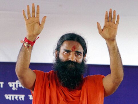 Ramdev makes Maggi a desi vs videshi war, pitches 'healthy' Patanjali-made noodles Ramdev makes Maggi a desi vs videshi war, pitches 'healthy' Patanjali-made noodles
