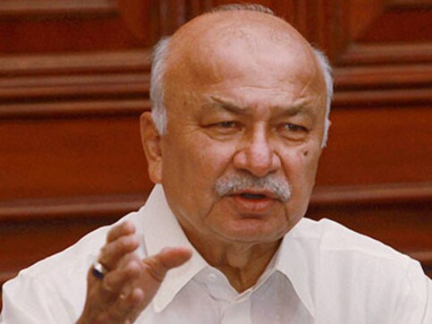 Afzal Guru was not hanged for political reasons: Sushilkumar Shinde on Omar's allegations Afzal Guru was not hanged for political reasons: Sushilkumar Shinde on Omar's allegations