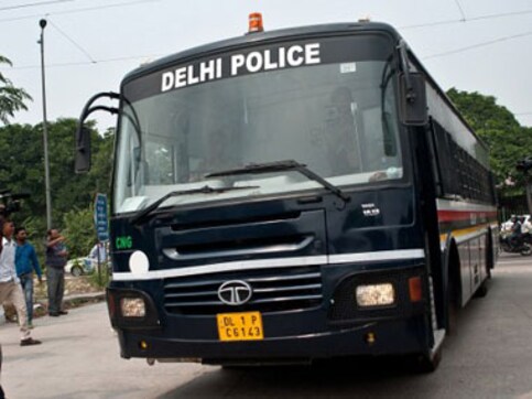 Expect more turf wars as reports suggest 40% of cases by ACB are against Delhi cops Expect more turf wars as reports suggest 40% of cases by ACB are against Delhi cops