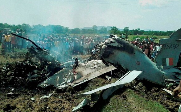 Air Force jet crashes at a field in Odisha, two pilots injured Air Force jet crashes at a field in Odisha, two pilots injured