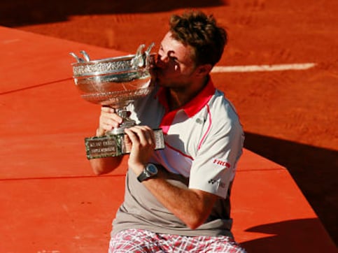 Inspired Wawrinka overpowers Djokovic to clinch maiden French Open title Inspired Wawrinka overpowers Djokovic to clinch maiden French Open title