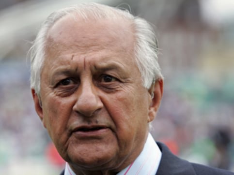 'Not pleading, not kneeling down': PCB chief Shaharyar Khan says Indo-Pak series unlikely 'Not pleading, not kneeling down': PCB chief Shaharyar Khan says Indo-Pak series unlikely