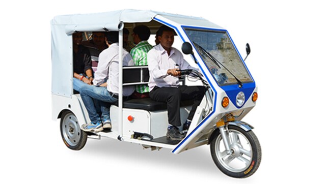 Delhi Government considers 15 per cent subsidy for electric rickshaws