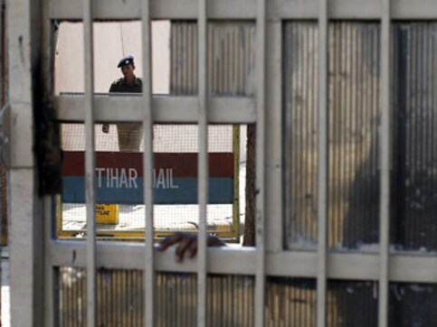Kins of Kashmiri inmates in Tihar want prisoners shifted to J&K, seek CM Mehbooba Mufti's intervention Kins of Kashmiri inmates in Tihar want prisoners shifted to J&K, seek CM Mehbooba Mufti's intervention