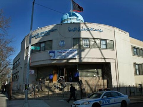 Kuwaiti Shia mosque attack: Death toll rises to 27, 227 wounded; IS claims responsibility Kuwaiti Shia mosque attack: Death toll rises to 27, 227 wounded; IS claims responsibility