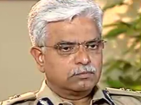 AAP government spreading lies, PM Modi not interfering: Delhi police chief BS Bassi AAP government spreading lies, PM Modi not interfering: Delhi police chief BS Bassi
