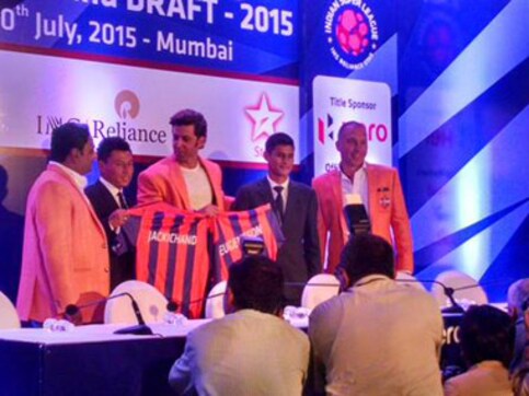 ISL Auction: Chhetri goes to Mumbai for Rs 1.2 crore; Lyngdoh breaks Rs 1 crore mark too ISL Auction: Chhetri goes to Mumbai for Rs 1.2 crore; Lyngdoh breaks Rs 1 crore mark too